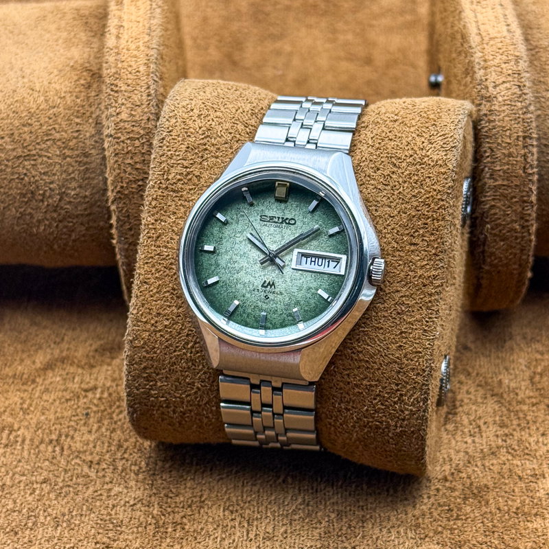 Seiko Seiko - LM "Gradient Green Sunburst" 樹影 (Juei) – Shadow of the Tree - No reserve price - 5606-7290 - Men - 1973 vintage watch - image 17