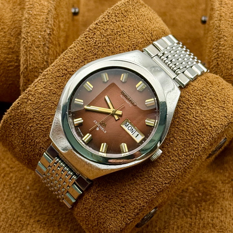 Seiko Seiko - LM "Gradient Brown Sunburst" 暖環 (Dankan) – Warm Halo - Ingen mindstepris - 5606-7360 - Men - 1974 vintage watch - image 10