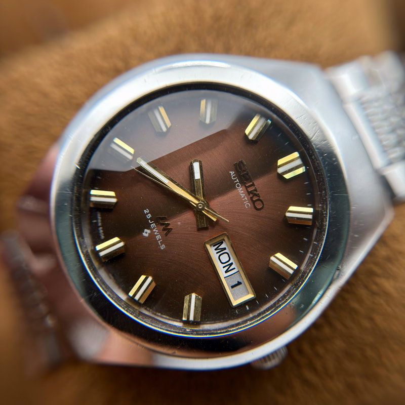 Seiko Seiko - LM "Gradient Brown Sunburst" 暖環 (Dankan) – Warm Halo - Ingen mindstepris - 5606-7360 - Men - 1974 vintage watch - image 2