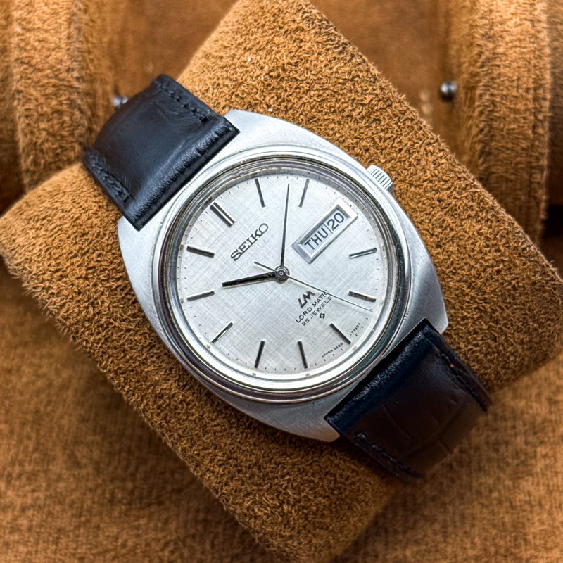 Seiko Seiko - Lord Matic "Linen-dial" 銀輝 (Ginki) – Silver Radiance - No Reserve Price - 5606-7140 - Men - 1971 vintage watch - image 1