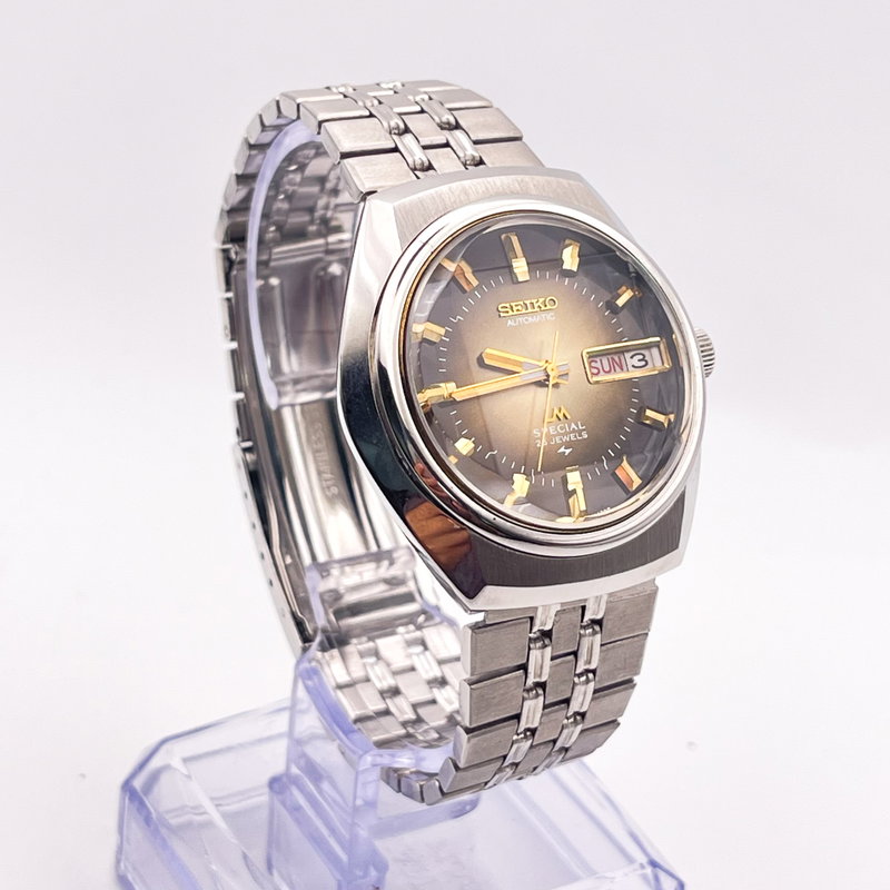 Seiko Seiko - LM Special "Gradient Golden Sunburst" ["Near-NOS"] "Serviced" 金霞 (Kin Kasumi) – Golden Haze - 5216-6020 - Men - 1974 vintage watch - image 3
