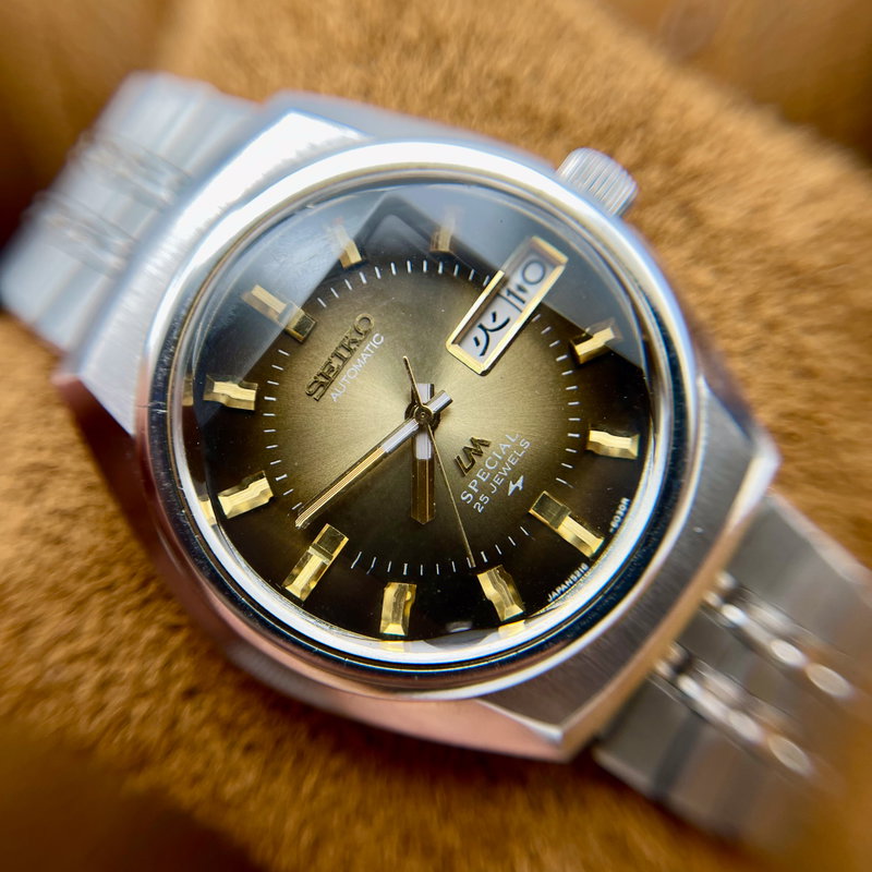 Seiko Seiko - LM Special "Gradient Golden Sunburst" ["Near-NOS"] "Serviced" 金霞 (Kin Kasumi) – Golden Haze - 5216-6020 - Men - 1974 vintage watch - image 18