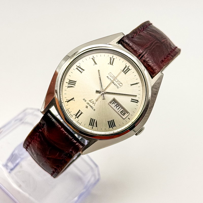 Seiko Seiko - Lord Matic 雪羽 (Yukiba) – Snow Feather - No reserve price - 5606-8031 - Men - 1975 vintage watch - image 1