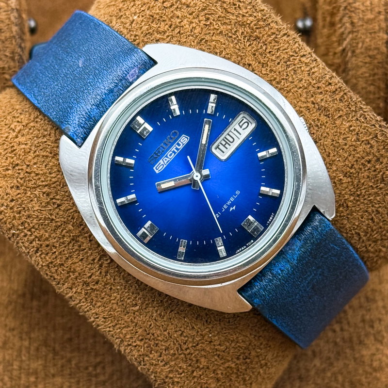 Seiko Seiko - Actus "Vivid Blue Sunburst" 風幻 (Fūgen) – Wind Phantom - No Reserve Price - 7019-7350 - Men - 1974 vintage watch - image 7