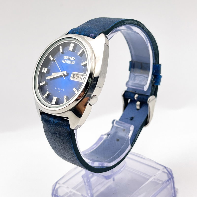 Seiko Seiko - Actus "Vivid Blue Sunburst" 風幻 (Fūgen) – Wind Phantom - No Reserve Price - 7019-7350 - Men - 1974 vintage watch - image 18