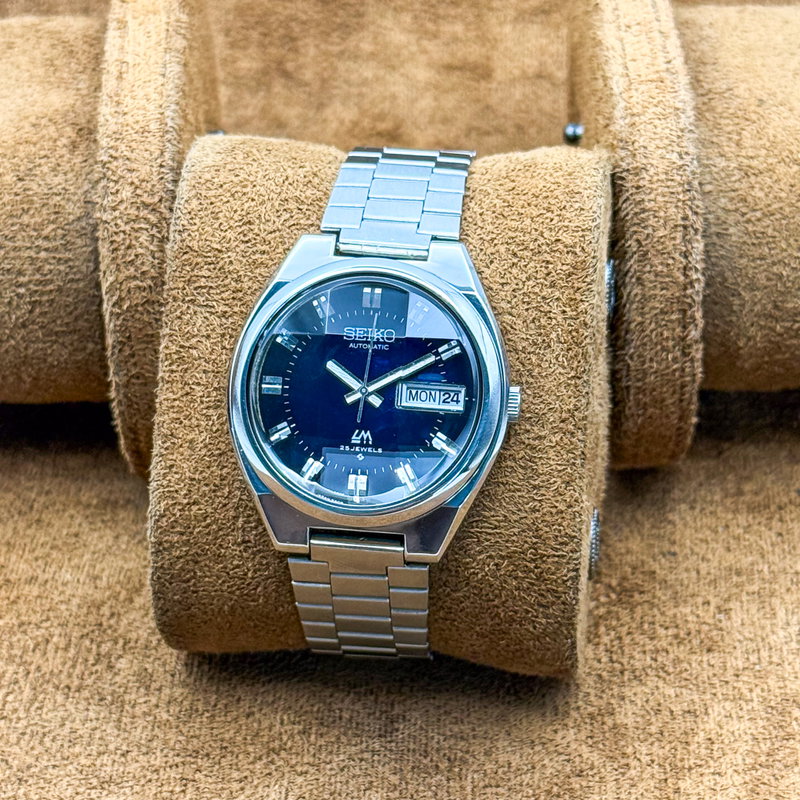Seiko Seiko - LM "Deep Blue Sunburst" [Near-Mint]  光焦 – Kōshō – Focused Light - No reserve price - 5606-8130 - Men - 1975 vintage watch - image 13