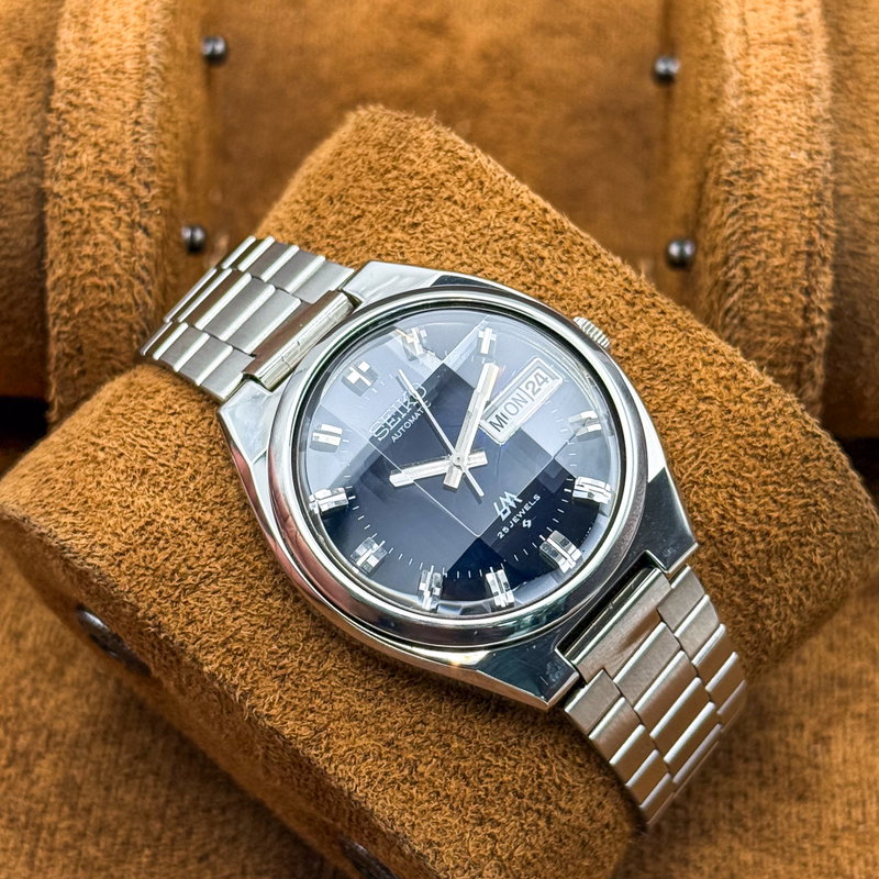 Seiko Seiko - LM "Deep Blue Sunburst" [Near-Mint]  光焦 – Kōshō – Focused Light - No reserve price - 5606-8130 - Men - 1975 vintage watch - image 21