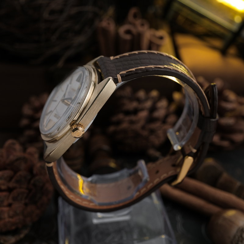 Omega Omega - Constellation C-Shape Chronometer 'Linen Dial' - CD 168.029 - Men - 1968 vintage watch - image 3