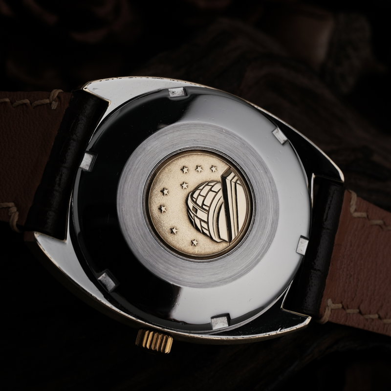 Omega Omega - Constellation C-Shape Chronometer 'Linen Dial' - CD 168.029 - Men - 1968 vintage watch - image 9