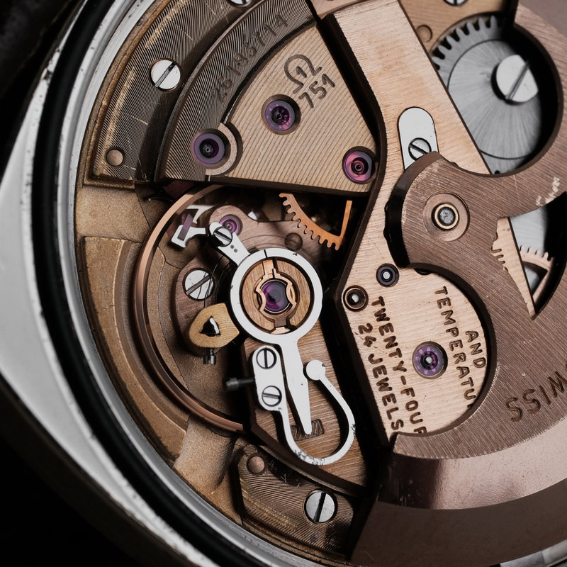 Omega Omega - Constellation C-Shape Chronometer 'Linen Dial' - CD 168.029 - Men - 1968 vintage watch - image 22
