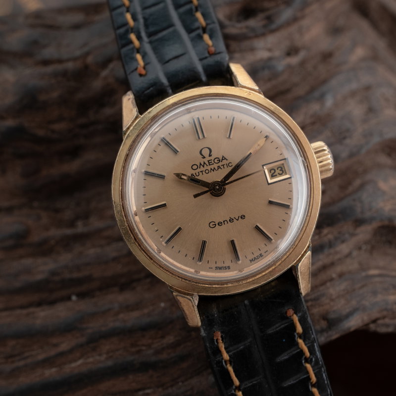 Omega Genève 566.045 (1972) - image 1