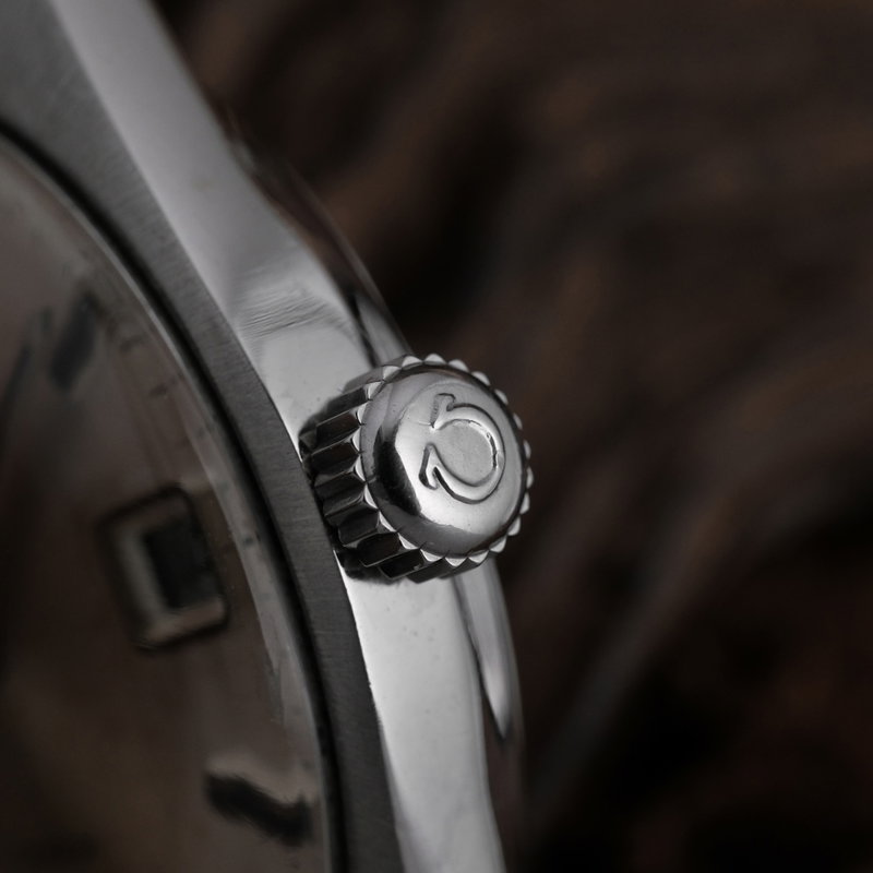 Omega Omega - Genève Caliber 613 Date Tonneau - No reserve price - 136.041 - Men - 1969 vintage watch - image 12