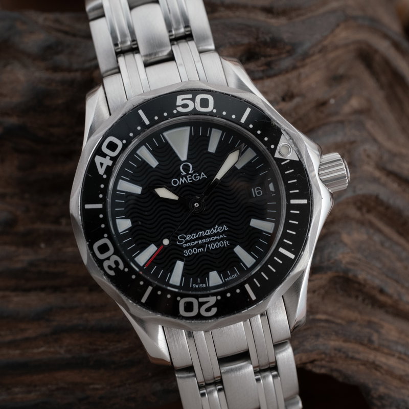 Omega Seamaster Professional 596 1640 (1998) - image 1
