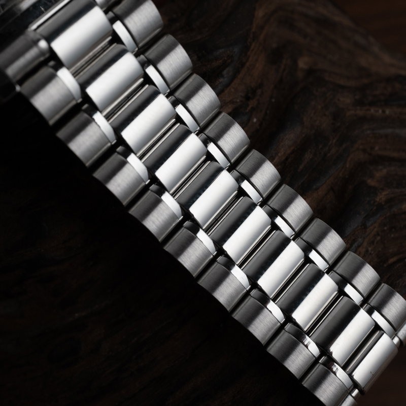 Omega Speedmaster Reduced 175 0032.1 (1998) - image 8