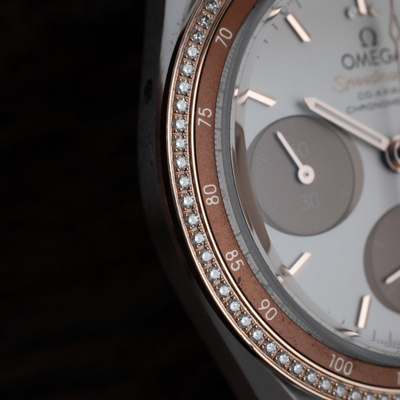 Omega Omega - Speedmaster Chronograph - 324.28.38.50.02.002 - Unisex - 2010-2020 vintage watch - image 12