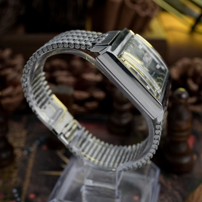 Rado Manhattan 3781902 (1970-1979) - image 5