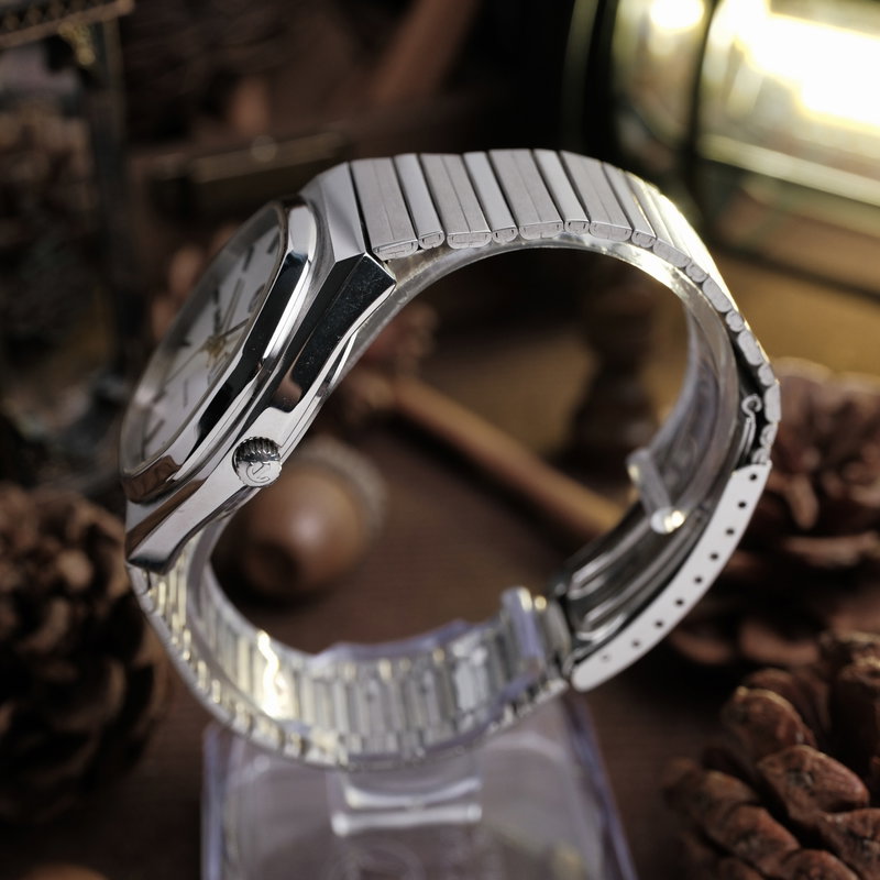 Rado Rado - Voyager - Sin precio de reserva - 636.3580.4 - Hombre - 1983 vintage watch - image 4