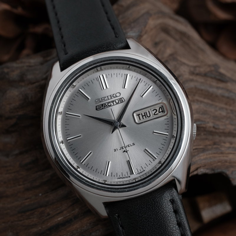 Seiko Seiko - 5 Actus - Sin precio de reserva - 7019-7060 - Hombre - 1973 vintage watch - image 1
