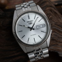 Seiko 5 7S26-0500 (2000) - image 1