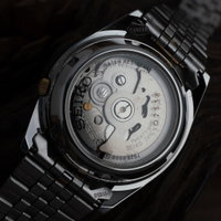 Seiko 5 'Serviced' 7S26-0500 (2001) - image 8