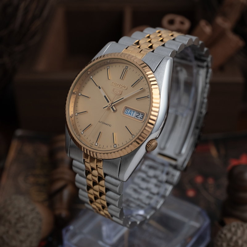 Seiko 5 'Serviced' 7S26-0500 (2001) - image 10