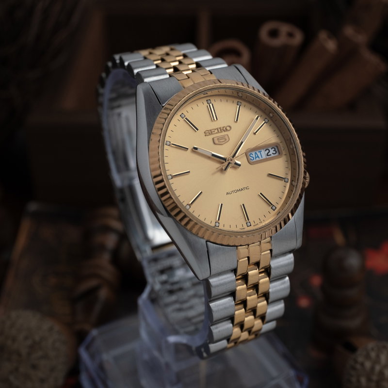 Seiko 5 'Serviced' 7S26-0500 (2001) - image 11
