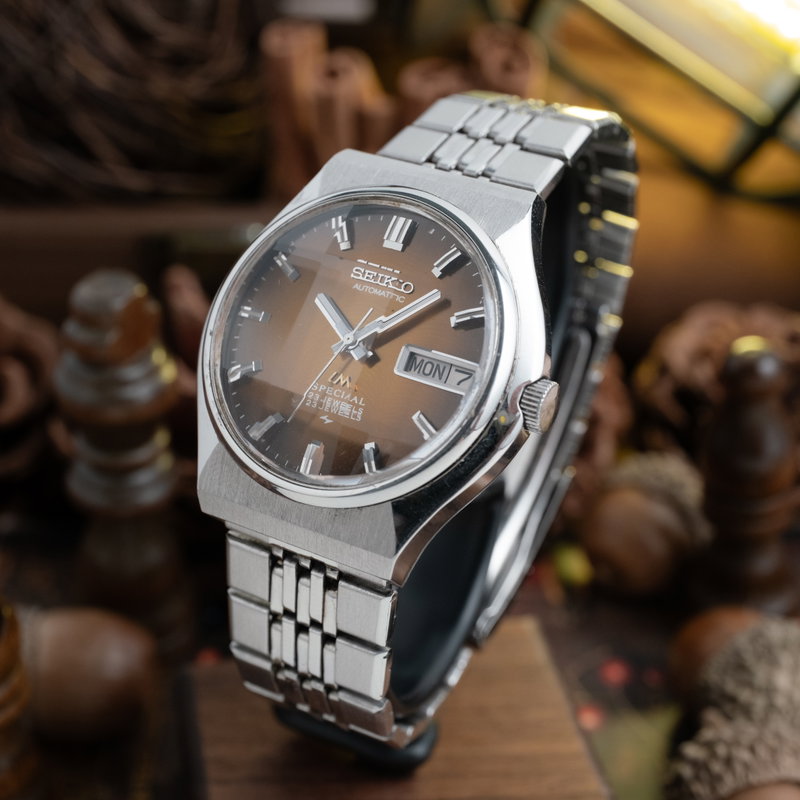 Seiko Lord Matic Special 5216-7040 (1975) - image 4