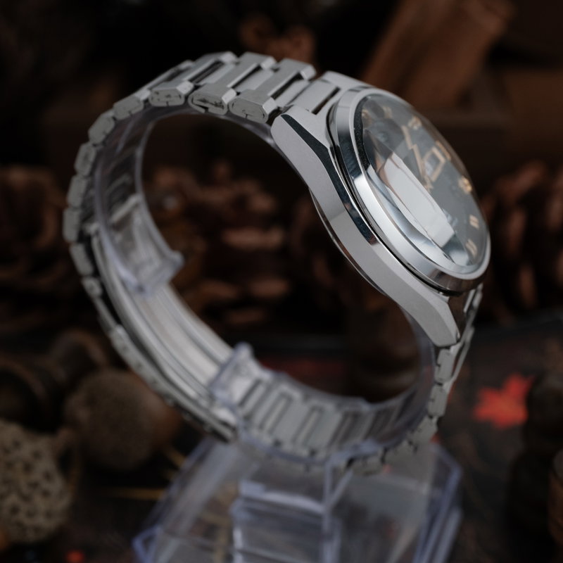 Seiko Lord Matic 'Serviced' 5606-7340 (1974) - image 5