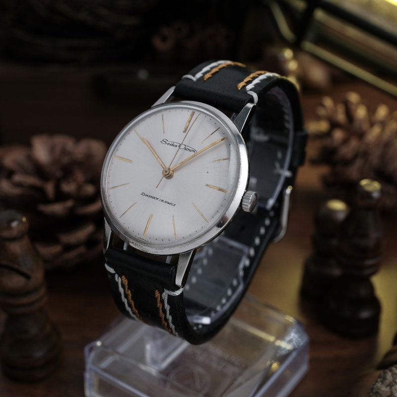 Seiko Crown 15002 (1960) - image 2