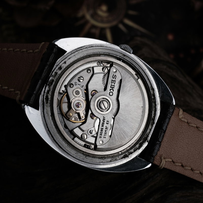 Seiko Lord Matic 5606-7151 (1973) - image 14