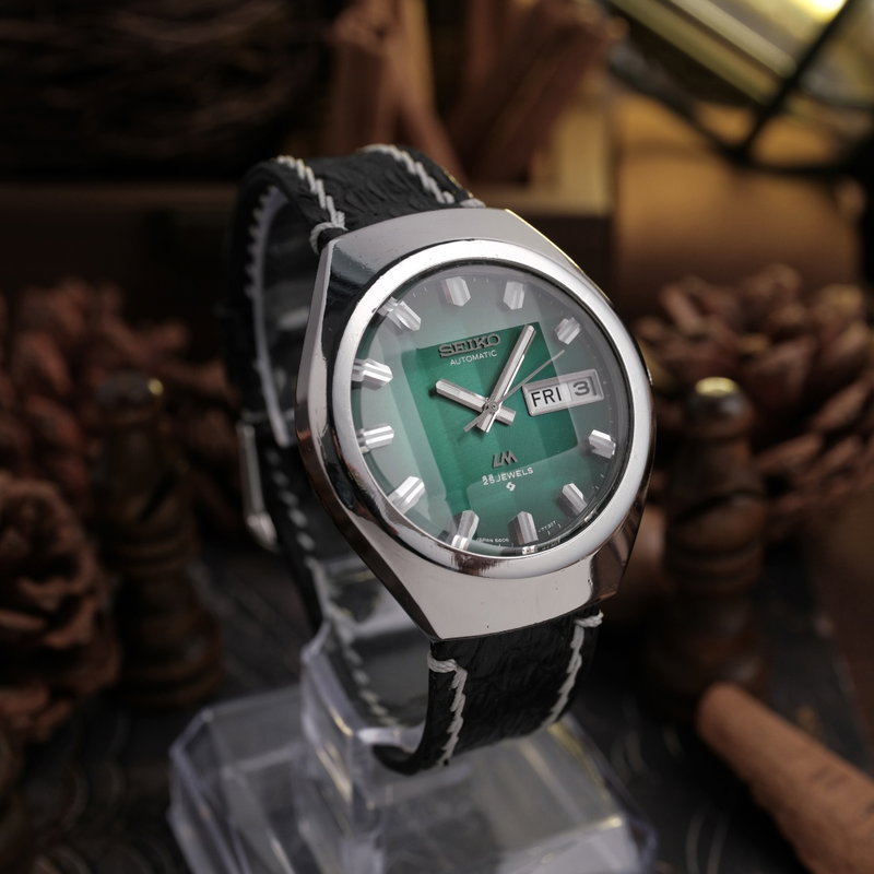 Seiko Seiko - Lord Matic - No reserve price - 5606-7360 - Men - 1974 vintage watch - image 1
