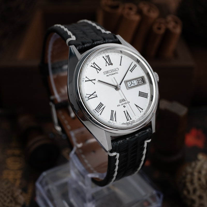Seiko Lord Matic 5606-7192 (1974) - image 7