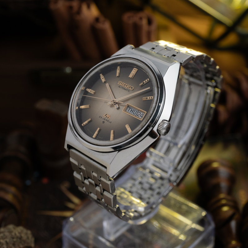 Seiko Lord Matic 'Serviced' 5606-7310 (1975) - image 3