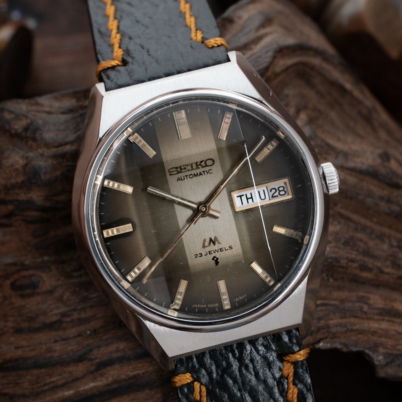 Seiko Lord Matic 5606-8110 (1975) - image 1