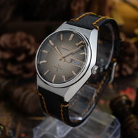 Seiko Lord Matic 5606-8110 (1975) - image 3