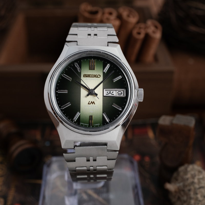 Seiko Lord Matic Special 5216-7060 (1974) - image 9
