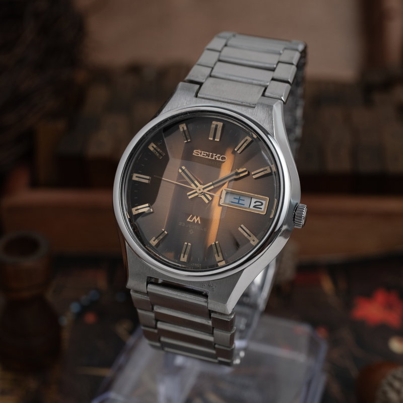 Seiko Lord Matic 5606-7350 (1974) - image 3