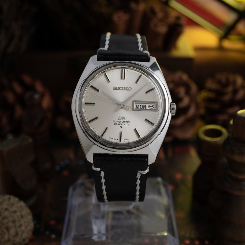 Seiko Lord Matic 5606-7000 (1970) - image 2