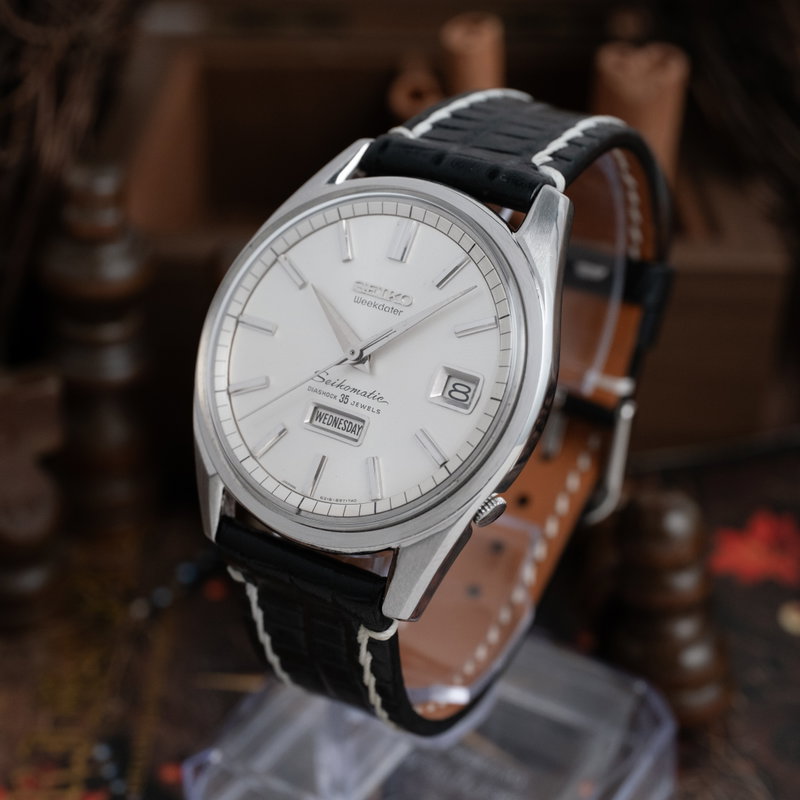 Seiko Seikomatic Weekdater 6218-8971 (1964) - image 3