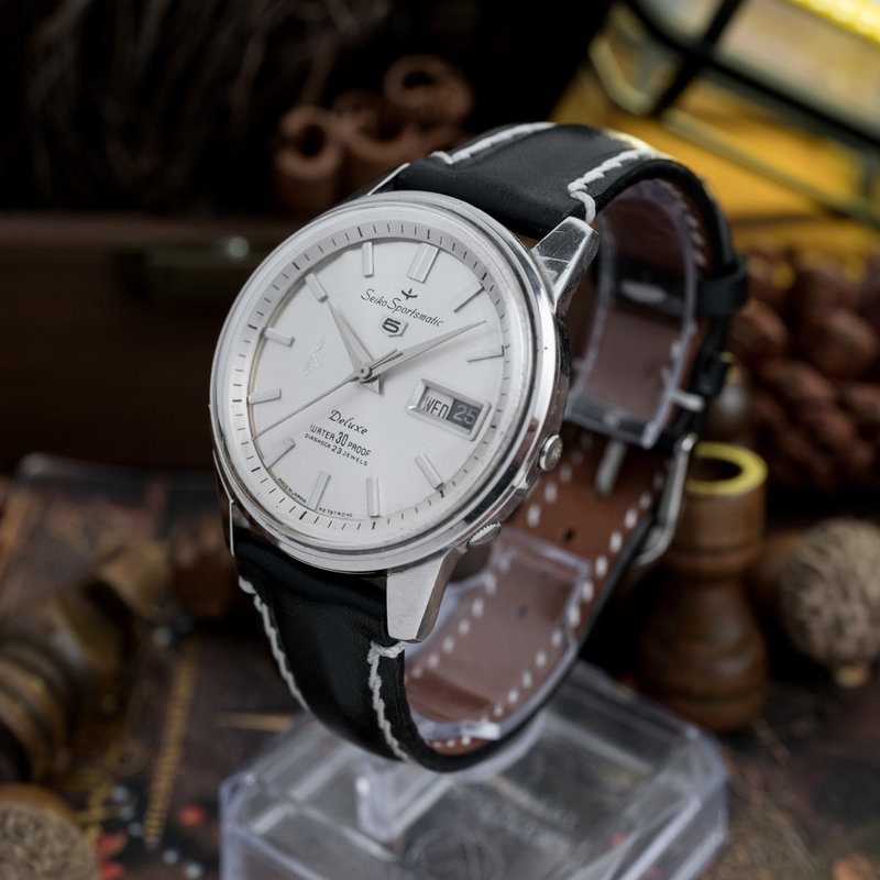 Seiko Sportsmatic 5 Deluxe 7606-7971 (1964) - image 3