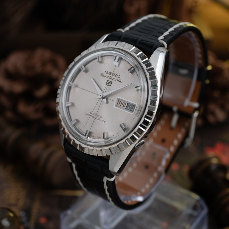 Seiko Sportsmatic 5 6619-8100 (1965) - image 3