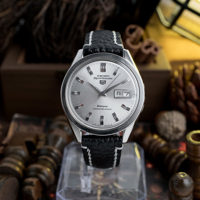 Seiko Sportsmatic Deluxe 7619-9030 (1967) - image 2