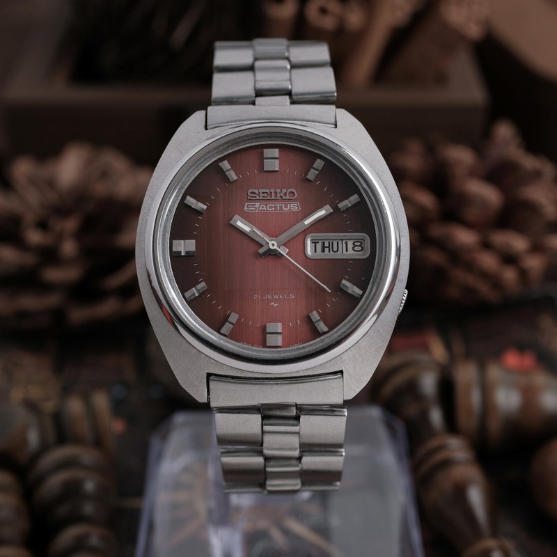 Seiko 5 Actus 7019-7350 (1974) - image 8