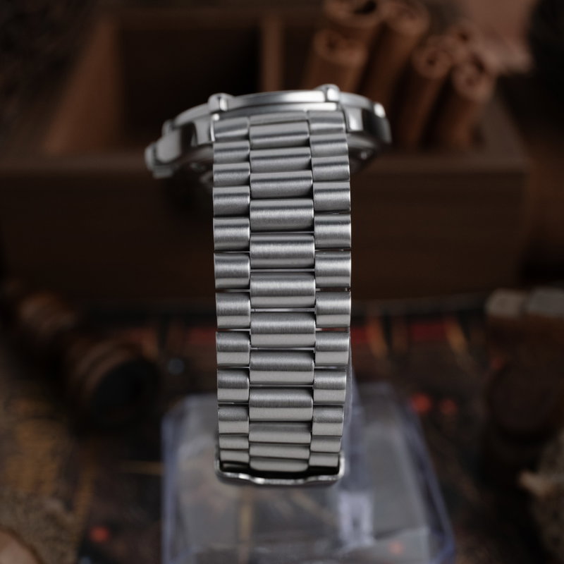 TAG Heuer Professional WE1210-R (1990-1999) - image 12