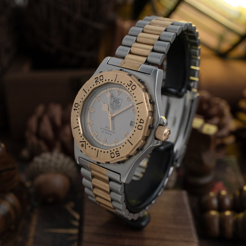 TAG Heuer 3000 Series 934.213 (1980-1989) - image 3