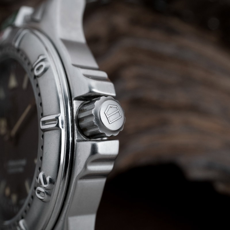 TAG Heuer Professional WF1211-K0 (1990-1999) - image 12