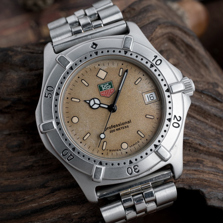 TAG Heuer TAG Heuer - 2000 Professional - No reserve price - 962.206-2 - Men - 1990-1999 vintage watch available for auction at Second Vintage