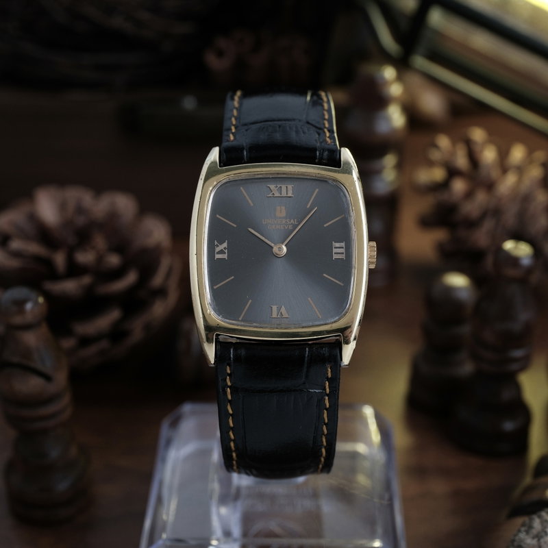 Universal Genève Caliber 1-42 542114 (1970-1979) - image 2