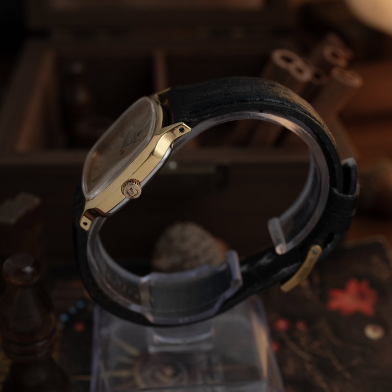 Universal Genève Caliber 1-42 290066 (1970-1979) - image 6
